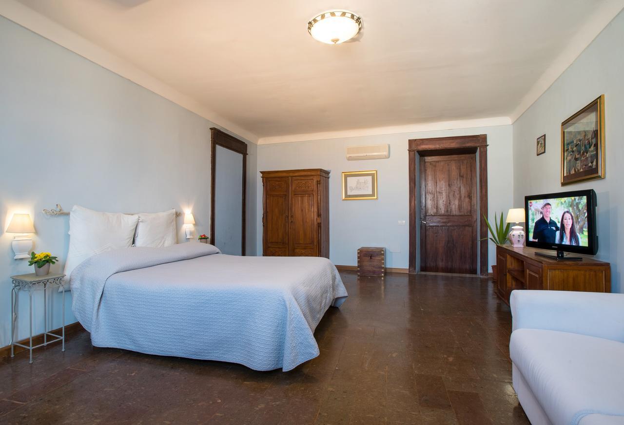 Residenze Al Castello Apartments Cagliari Bagian luar foto