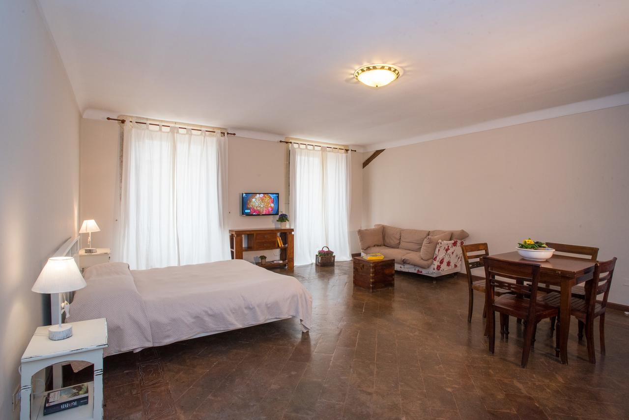 Residenze Al Castello Apartments Cagliari Bagian luar foto